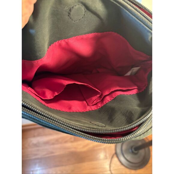 Baggallini Crossbody Bag - Picture 5 of 6